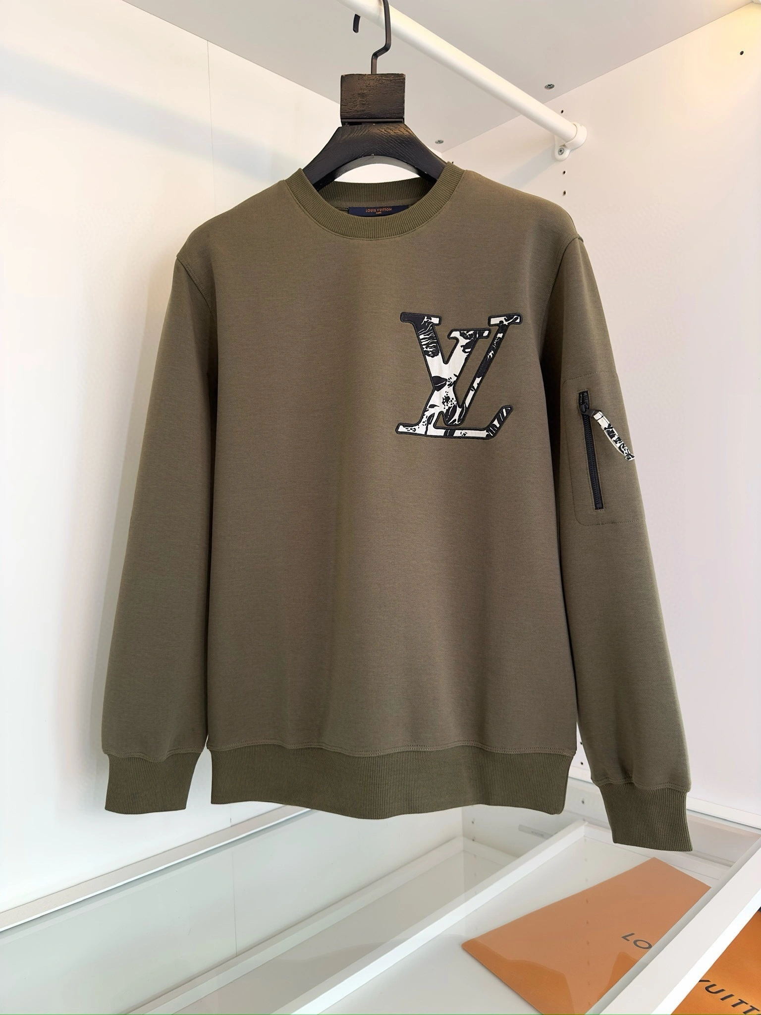 &wg.luxury- 8V 2Colour item:D-F409I0425-2